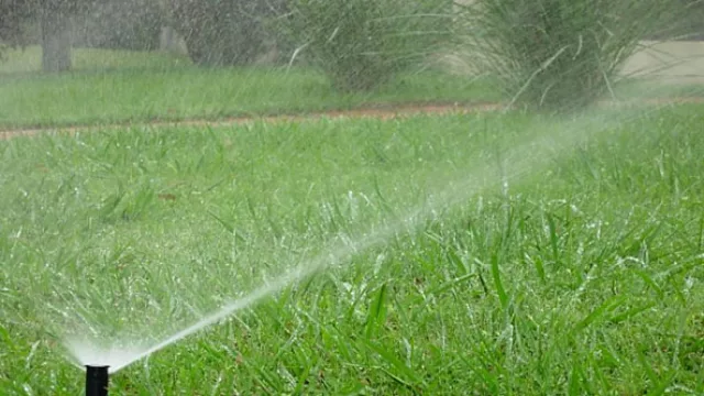 El asesoramiento es importante para conocer la presión, el caudal de agua y los intervalos necesarios que necesitan los diferentes sistemas de riego.