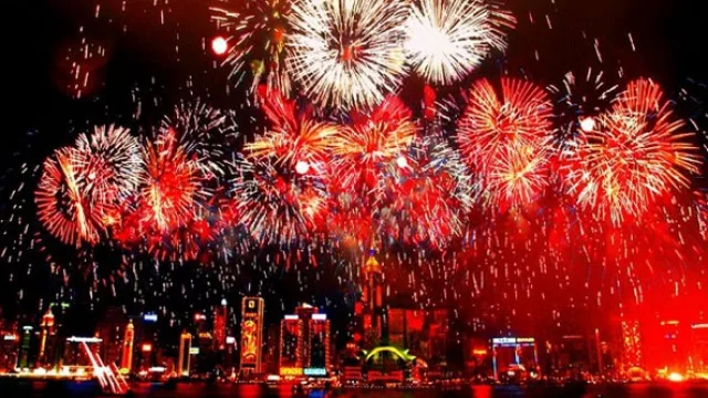 Los brasileños le ponen "color" a los festejos. Nos reencontramos el 02/01 y... ¡Feliz 2013 para todos!