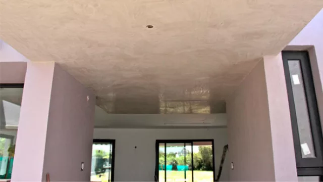 Classic. Este tipo de revestimiento posibilita acentuar el carácter en una fachada, inclusive el espectro de colores es tan amplio que lo vuelve casi exclusivo.