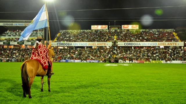 La Cúpula tiene la grilla lista para Jesús María (dios y el diablo todos juntos... y vuelve Aristegui)