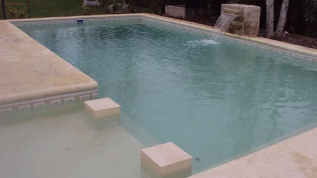 ¡Ojo! con las cascadas, enfrían el agua y restringen el buen funcionamiento de la caldera. Las mantas protegen de suciedad y del viento que también enfría el agua.