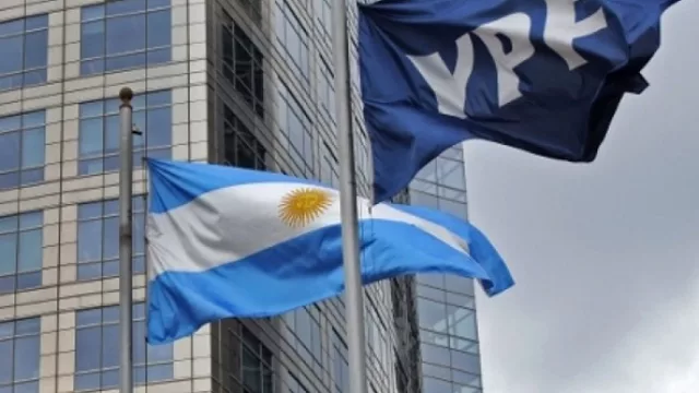Si compraste YPF cuando IN lo recomendaba la ganancia trepa al 36% (ojo con las acciones de bancos argentinos)