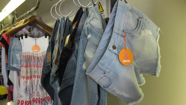 Renzo Rainero se calza los jeans y lanza la temporada invierno 2013 (mirá un adelanto de la colección primero aquí)