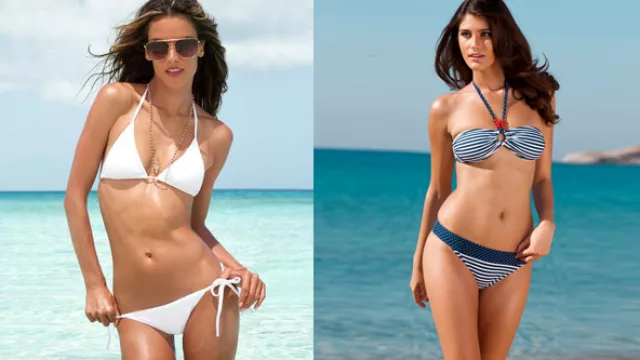 Bikini blanca triángulo clásica, la otra en estampado marinero, con bando con lazo.