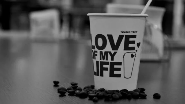 Los locales cuentan con más de 40 variedades de cafés, tés y panificados