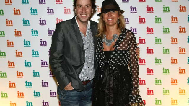 Cristina Schwander y León Molina, buena onda en el brindis de IN