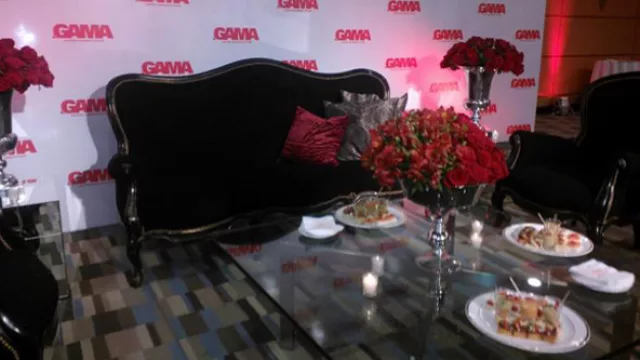 El living montado en el Sheraton para Susana