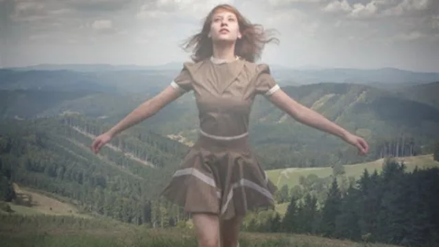 Ivonne Bordelois, El alegre apocalipsis