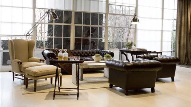 Silvia Baralia y Pablo Greno Pastrana idearon la “Biblioteca”, una estancia clásica y muy personal.