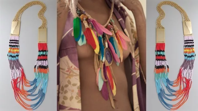 Muchos accesorios, súper coloridos.