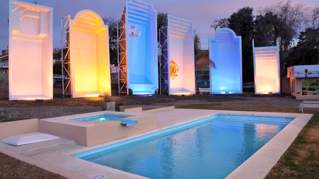 IndusPlast Piscinas cumple 30 añitos (y los celebra lanzando su nueva línea Europa)