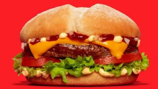 Mostaza se alía con NotCo y lanza la primera hamburguesa sin carne del fast food argentino