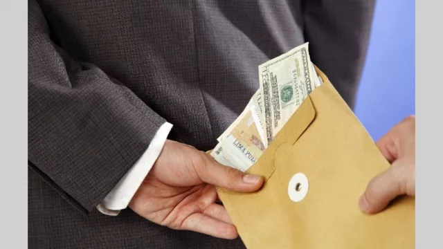 Con corrupción no vamos a ningún lado, opina