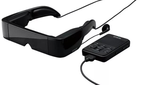 Epson recomienda sus anteojos Moverio para el ámbito educativo