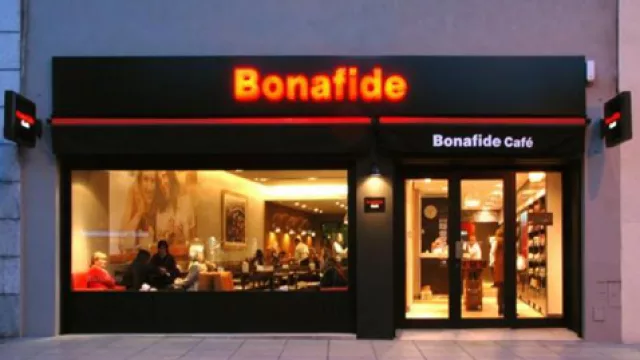 Bonafide avanza en el cambio de imagen y ya se prepara para Navidad y Pascuas