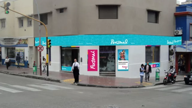 Apostando a la portabilidad numérica, Ximatel SA abre un localazo en Illía e Ituzaingó ($ 120.000 de inversión)