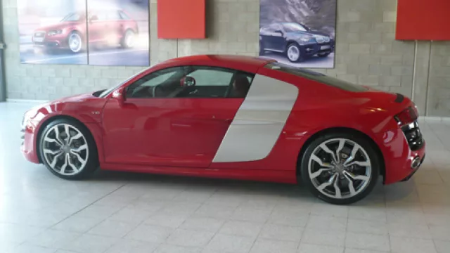 Audi R8 V10