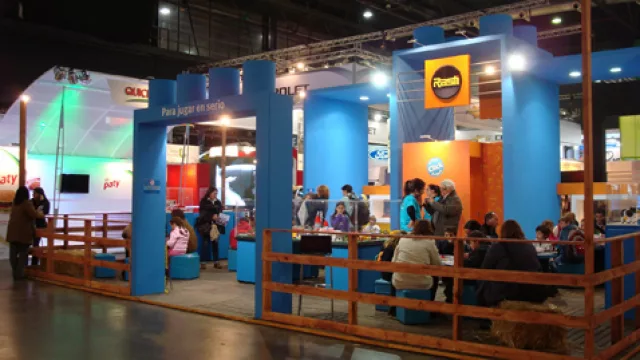 Rasti debutó en La Rural (y recibió premio por ser el “stand más promocional”)