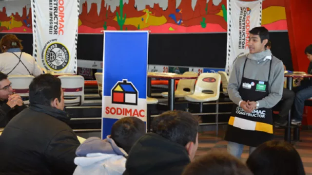 En su paso por Córdoba, Sodimac entrevistó unos 3.700 postulantes para su futura tienda