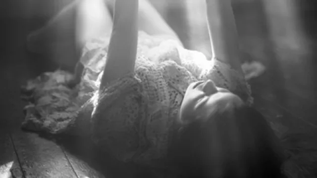 Sharon Olds, Más allá del peligro