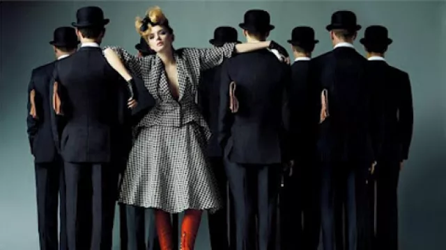 Mada Alderete Vincent, Mensajes en el móvil (3)