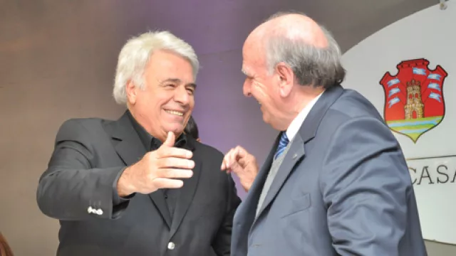 El gobernador con su exempleador (De la Sota trabajó para la Cámara de Comercio Argentino-Brasilera en San Pablo)