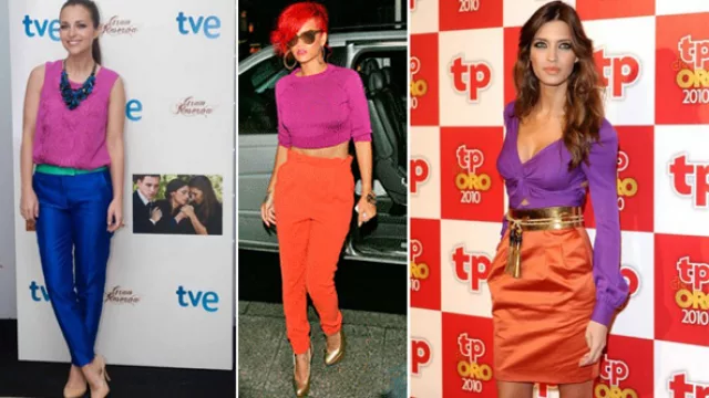  Lila y azul eléctrico, y lilas y naranjas, combinados con accesorios dorados.