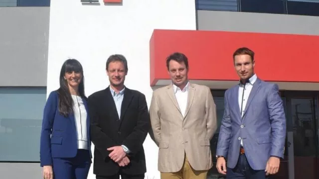 De Córdoba al país: Hause Möbel pisa fuerte en Buenos Aires (de la mano de estudios de arquitectura corporativa)