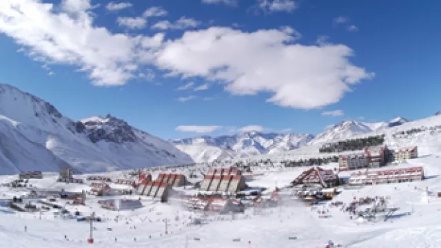 One Trip quiere llevar a 1.600 cordobeses a Las Leñas y suma Chapelco (inauguró nuevas oficinas)