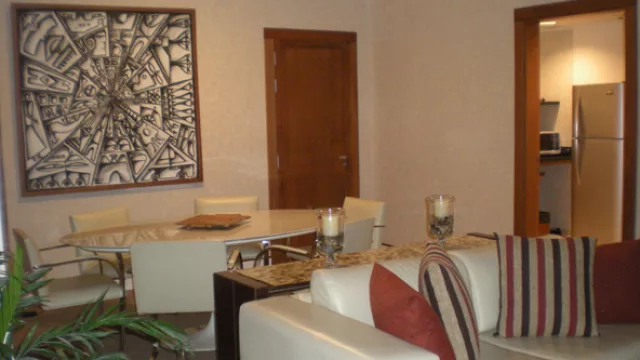 De las 100 habitaciones con las que cuenta, el Mantra tiene 12 suites