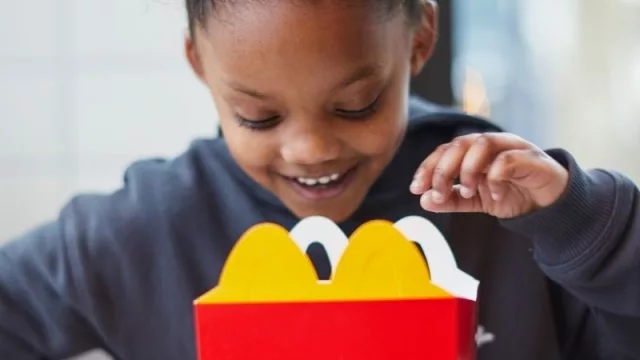 Felizmente natural: Desde ahora los productos de la Cajita Feliz de McDonald’s vendrán sin colorante y saborizantes artificiales