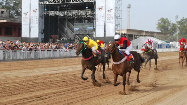Mañana 25 de mayo, los mejores jockeys y pura sangre salen a las pistas