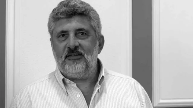 Con las copias de los paneles Blotting, la industria de lo “trucho” se mete en la construcción