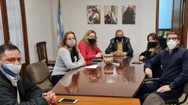 Comerciantes Unidos pidieron a Nación tomar empleados, pero monotributistas 