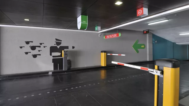 Una buena idea para el edificio Providus (¿Quién dijo que las cocheras tienen que ser oscuras y sombrías?)