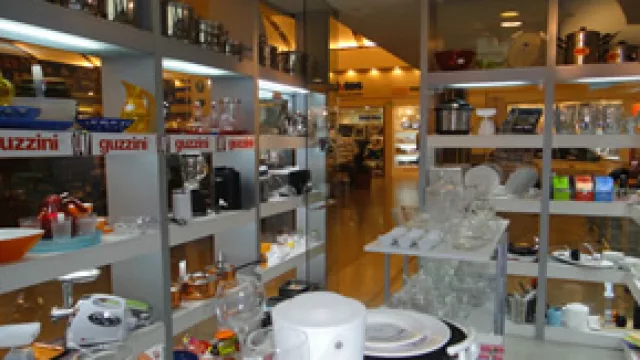 Seta Bazar Gourmet lanza su propia línea de productos (y abre un nuevo local en la ciudad)