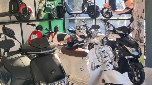 Más movilidad “green”: Sunra desembarca en Córdoba con sus eléctricos (motos desde $ 180.000)