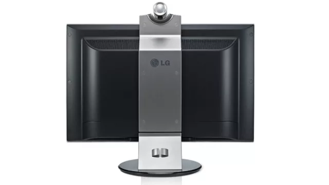 Y así se ve de espaldas el AVS2400