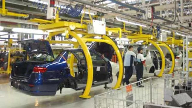 Las ventas de autos cae 10,6% en Brasil y no son buenas noticias para las automotrices locales (Fiat, la más perjudicada)