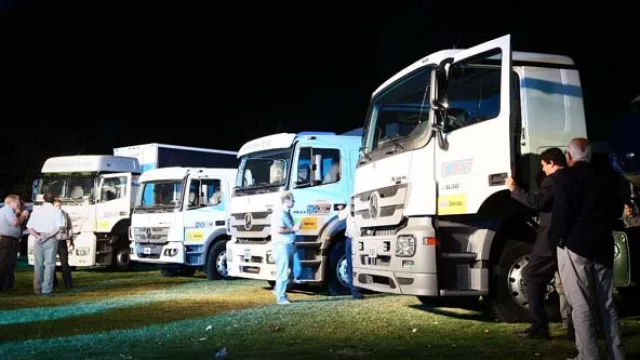 La caravana Mercedes–Benz pasó por Córdoba: presentó 6 nuevos camiones y anunció lanzamientos