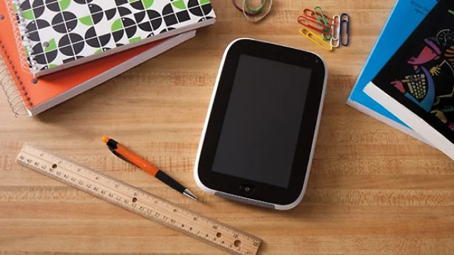 Después de las Classmate, Intel va a las aulas con su tablet Studybook