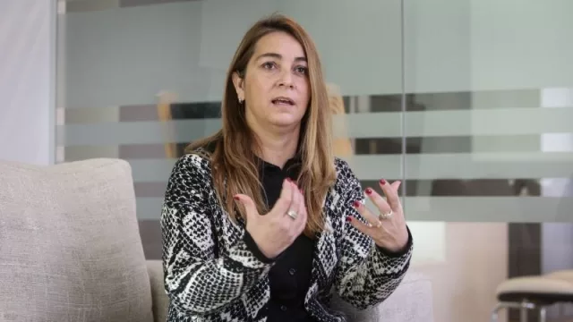 “Además tenemos un centro médico que se llama Naqua en el que tenemos 72 profesionales de casi todas las especialidades”.