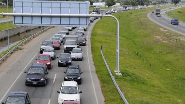 1 cada 15 cordobeses mayores de edad compró un auto o una moto nueva en 2011