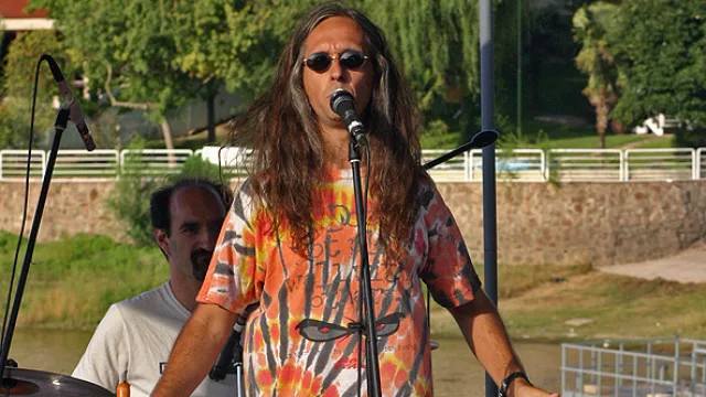 Show Beach – Lago San Roque