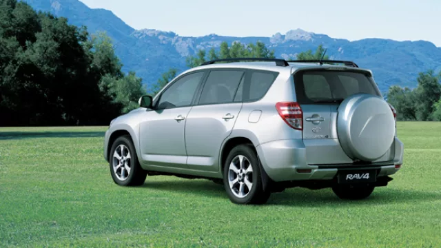 Las nuevas versiones de la RAV4 ya están disponibles en la Red de Concesionarios Oficiales Toyota en todo el país