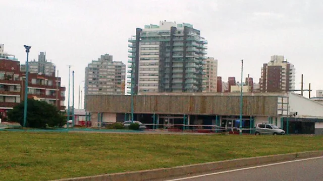 Uruguay: ¿Qué harías en los 6.000 m2 de US$1,8 M que dejó Disco frente al Conrad?