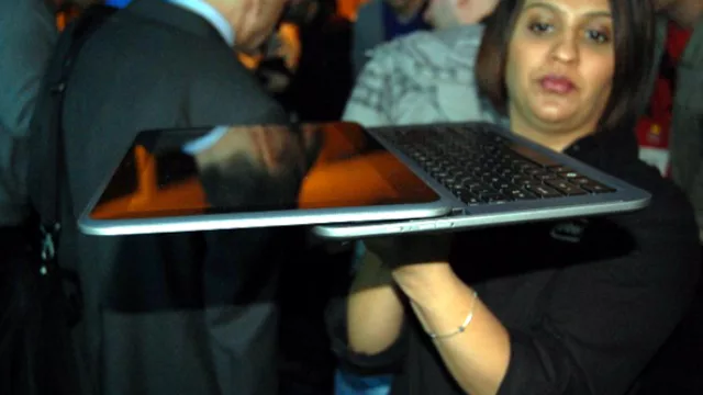 La Ultrabook híbrida que se convierte en tablet