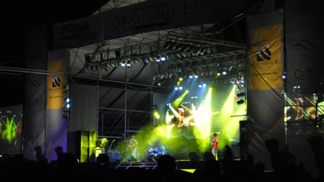 El principal costo de la fiesta son los artistas que visitan el escenario malargüino