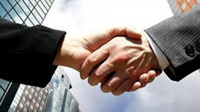 Radiografía de la contingencia: caen el optimismo y la confianza de los chilenos