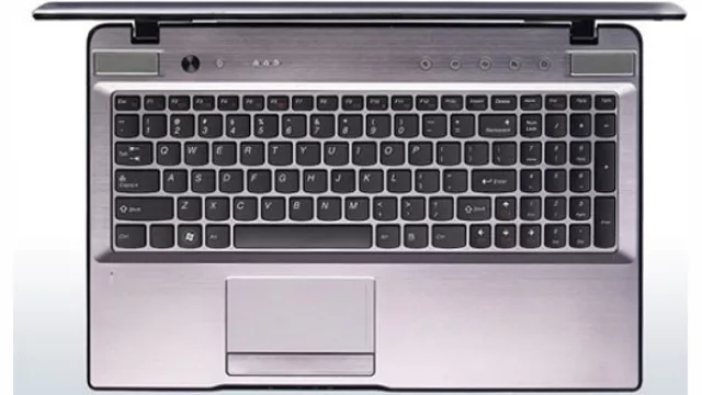 Lenovo Z570, bien en prestaciones y estética